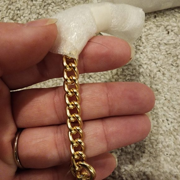 Coach Metallic Chain - Picture 6 of 6